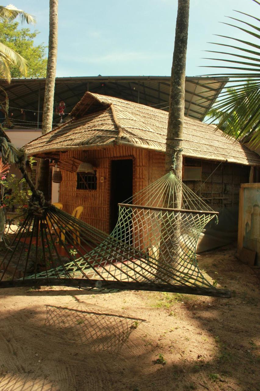 Elara Beach View Homestay Alappuzha Extérieur photo